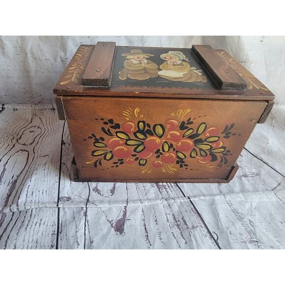 Vintage Hand Painted Wooden Thanksgiving Folk Art Box 8x5.2x5.2in - Picture 2 of 12